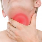 Mal di gola: rimedi naturali